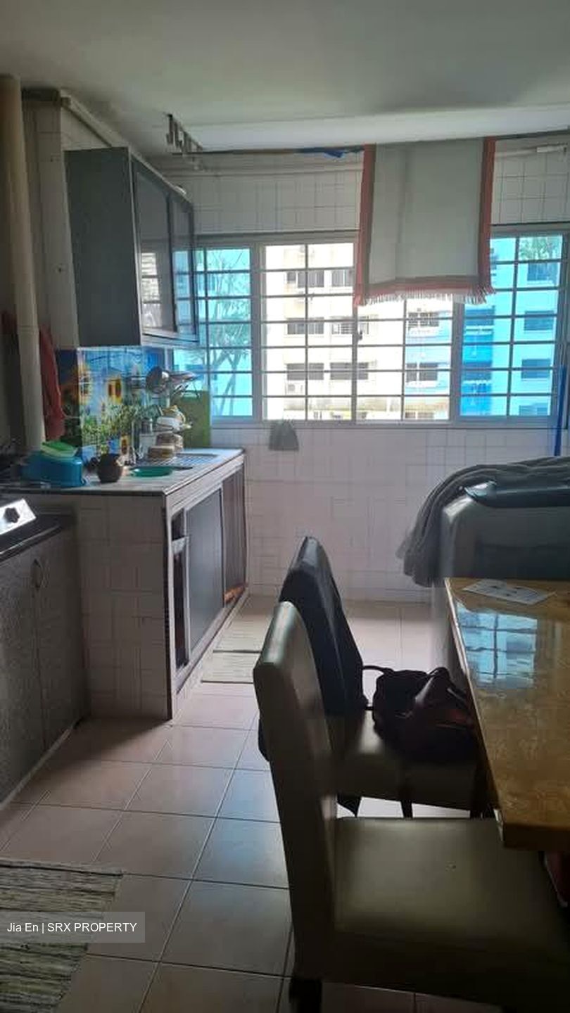 Blk 308 Hougang Avenue 5 (Hougang), HDB 3 Rooms #580158351